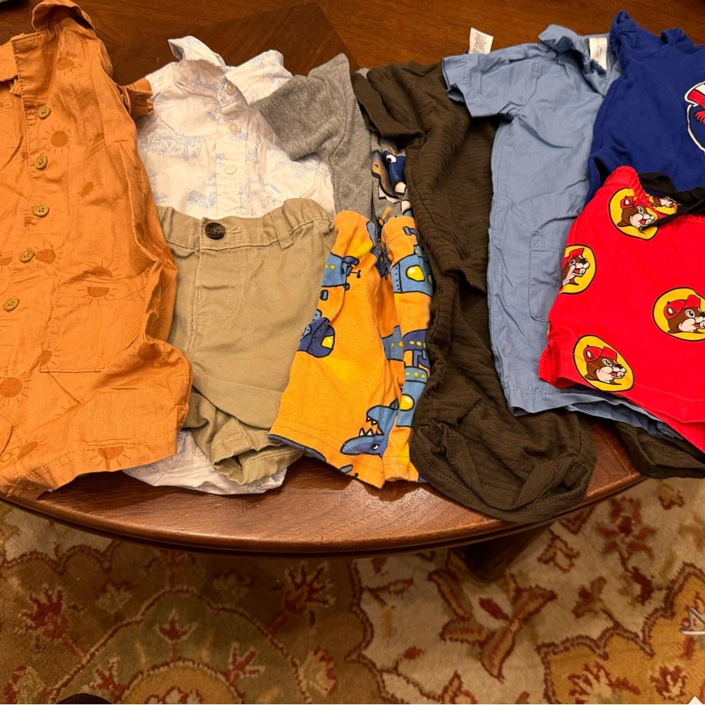 6 Spring or Summer Outfits for a Toddler Boy Size 12 months Beach Summer Play